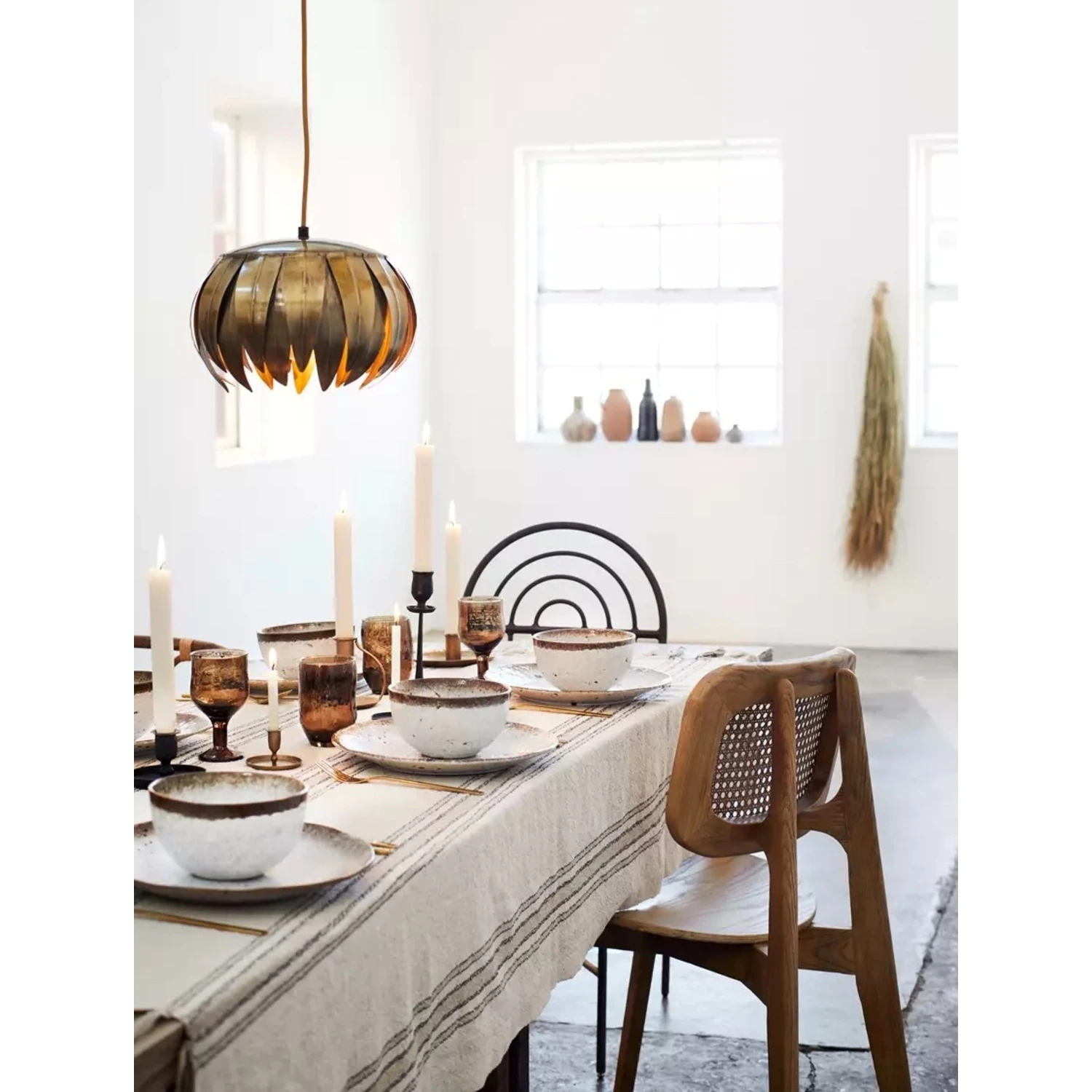 Madam Stoltz Bol En Grès Blanc 5 Madam Stoltz Bol En Grès Blanc – Image 5