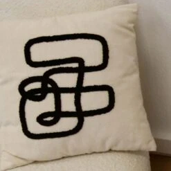 Coussin Pablo Trait Noir -Maison Promos Magasin coussin pablo trait noir opjet.zts9fz.max