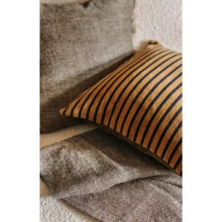 Coussin Sydney Gold -Maison Promos Magasin coussin sydney gold haomy.7hwsx2.max