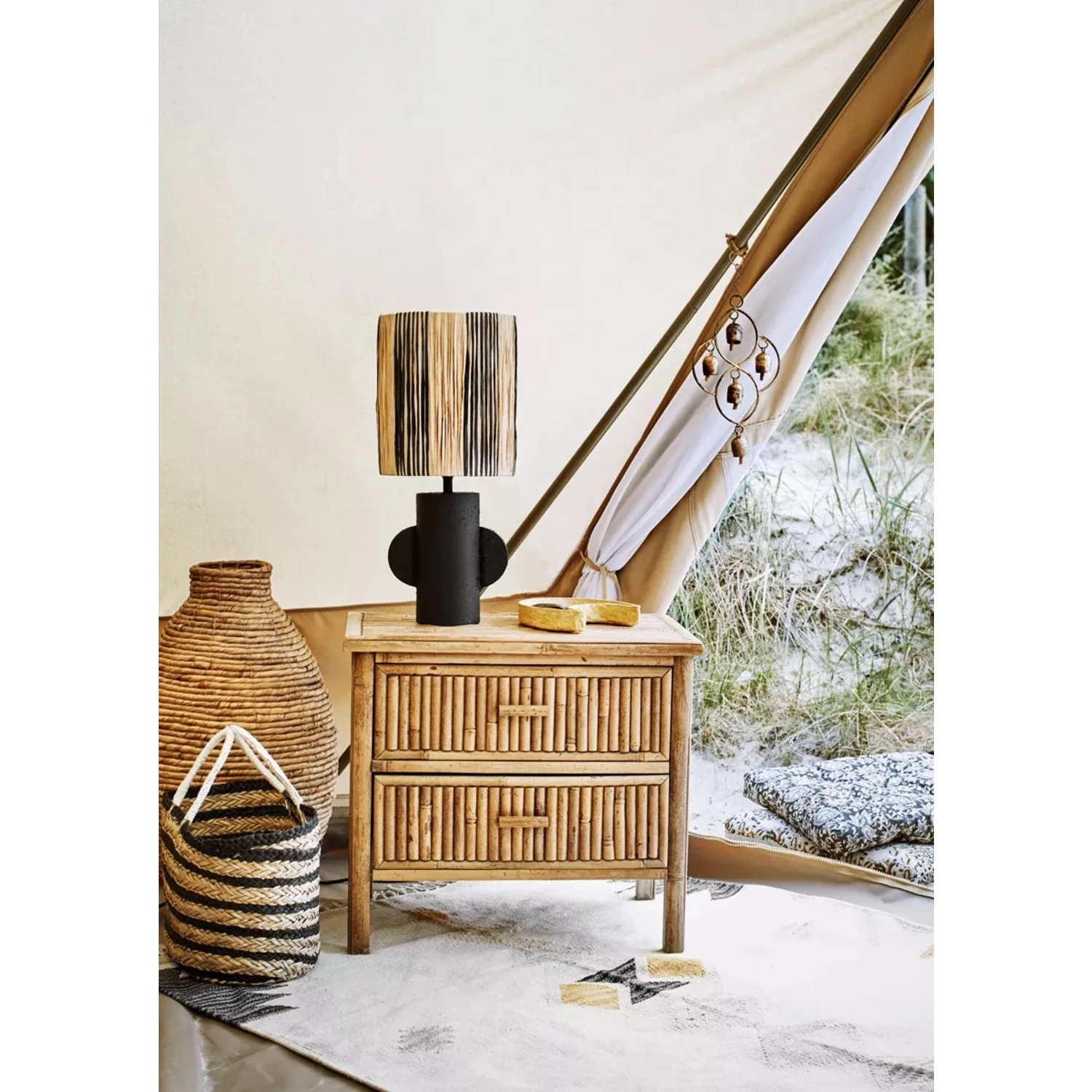 Madam Stoltz Lampe En Fer Noir 2 Madam Stoltz Lampe En Fer Noir – Image 2